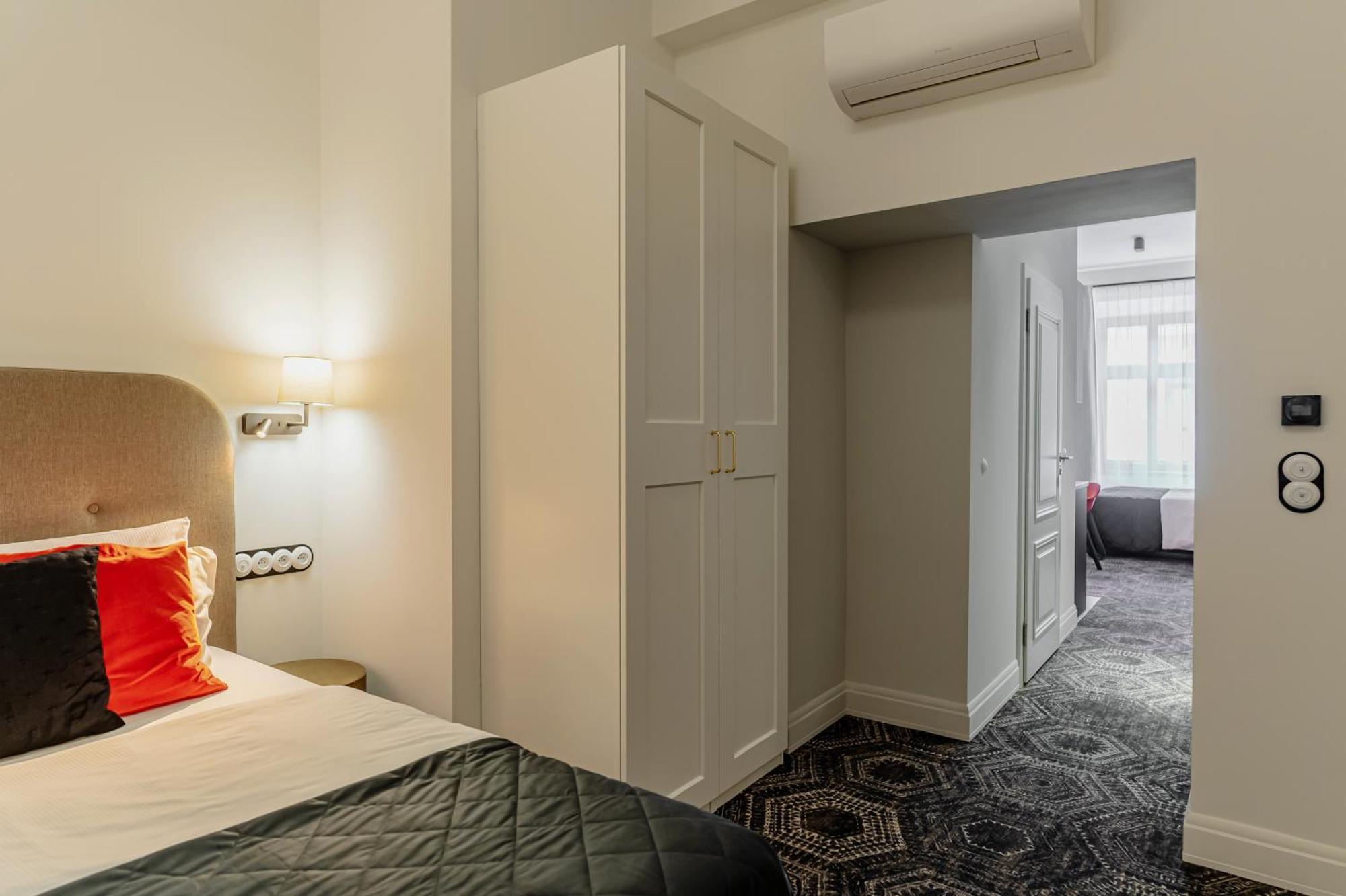 N33 Premium Apartments Old Town Krakow - Destigo Hotels Стая снимка